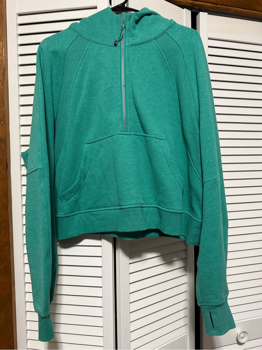 Lululemon Scuba